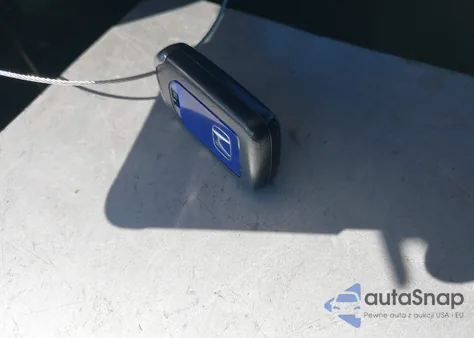 2017 Honda Accord Hybrid из США, поврежденный, VIN JHMCR6F31HC001254